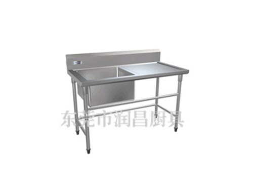 東莞商用云浮廚具設備選購需要考慮哪些因素？