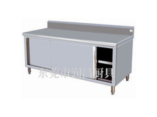 整體珠海廚房設(shè)備講解打荷臺(tái)和工作臺(tái)有什么區(qū)別？的圖片