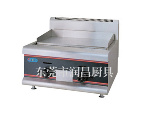 酒店鼓樓廚房設(shè)備使用燃?xì)馄桨菭t有什么特點(diǎn)與優(yōu)勢？